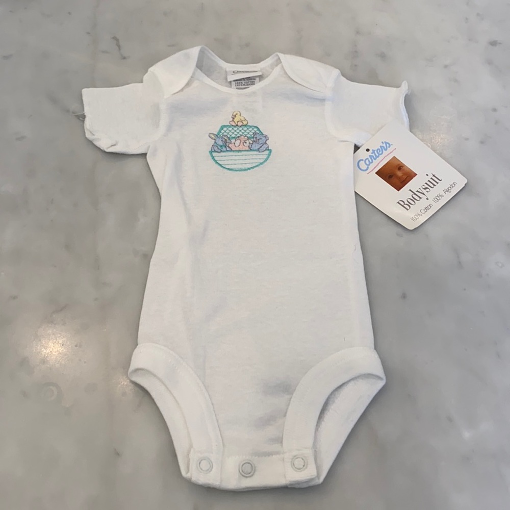 NWT CARTERS BODYSUIT